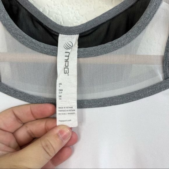 MPG White Barre 2.0 Crop Top Layered Mesh - Picture 7 of 11